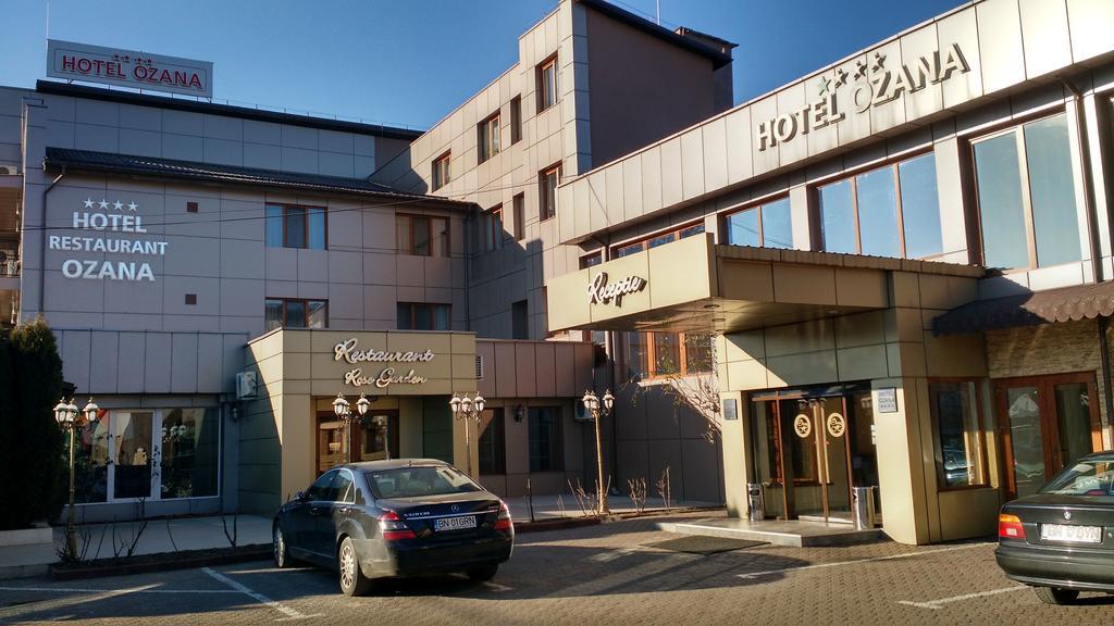 Hotel Ozana Bistrita  Exterior photo